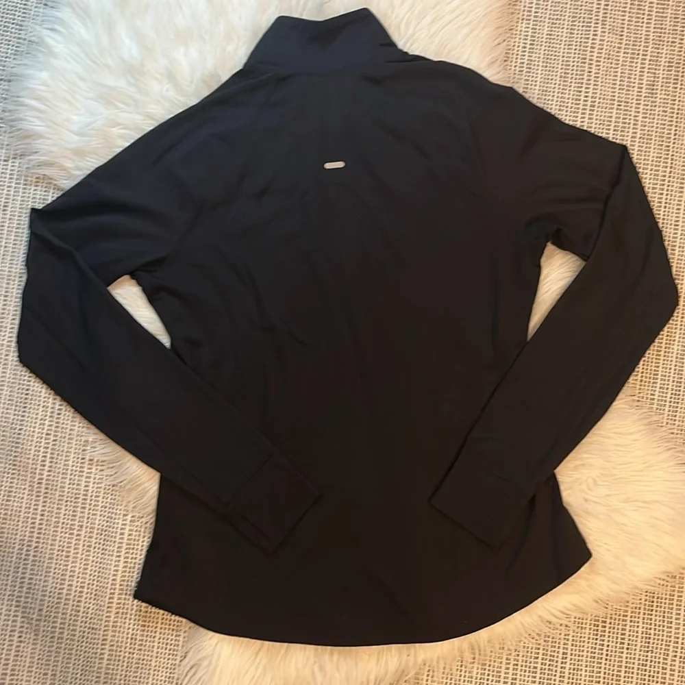 3/$25 Old Navy women’s M active wear black - Picture 8 of 8